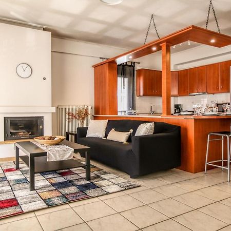 Grand Meteora Central Luxury Apartment Калампака Экстерьер фото
