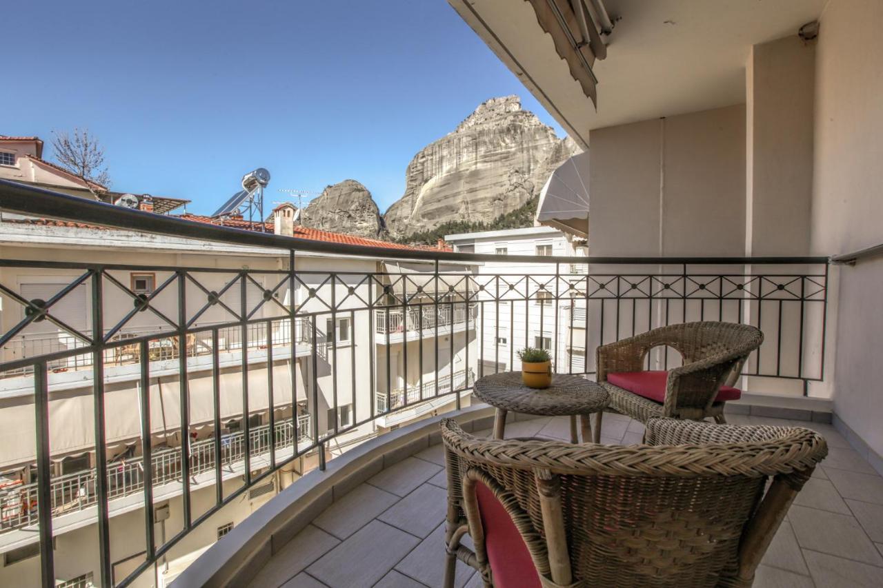 Grand Meteora Central Luxury Apartment Калампака Экстерьер фото
