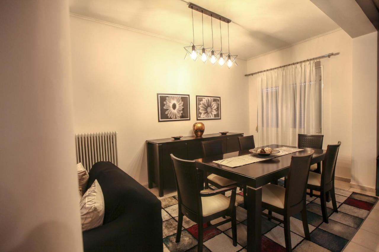 Grand Meteora Central Luxury Apartment Калампака Экстерьер фото